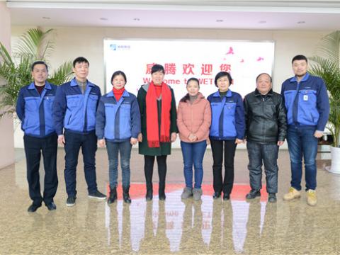 庆幸退休 永享幸福——凯时尊龙官网网址集团退休员工欢送会 